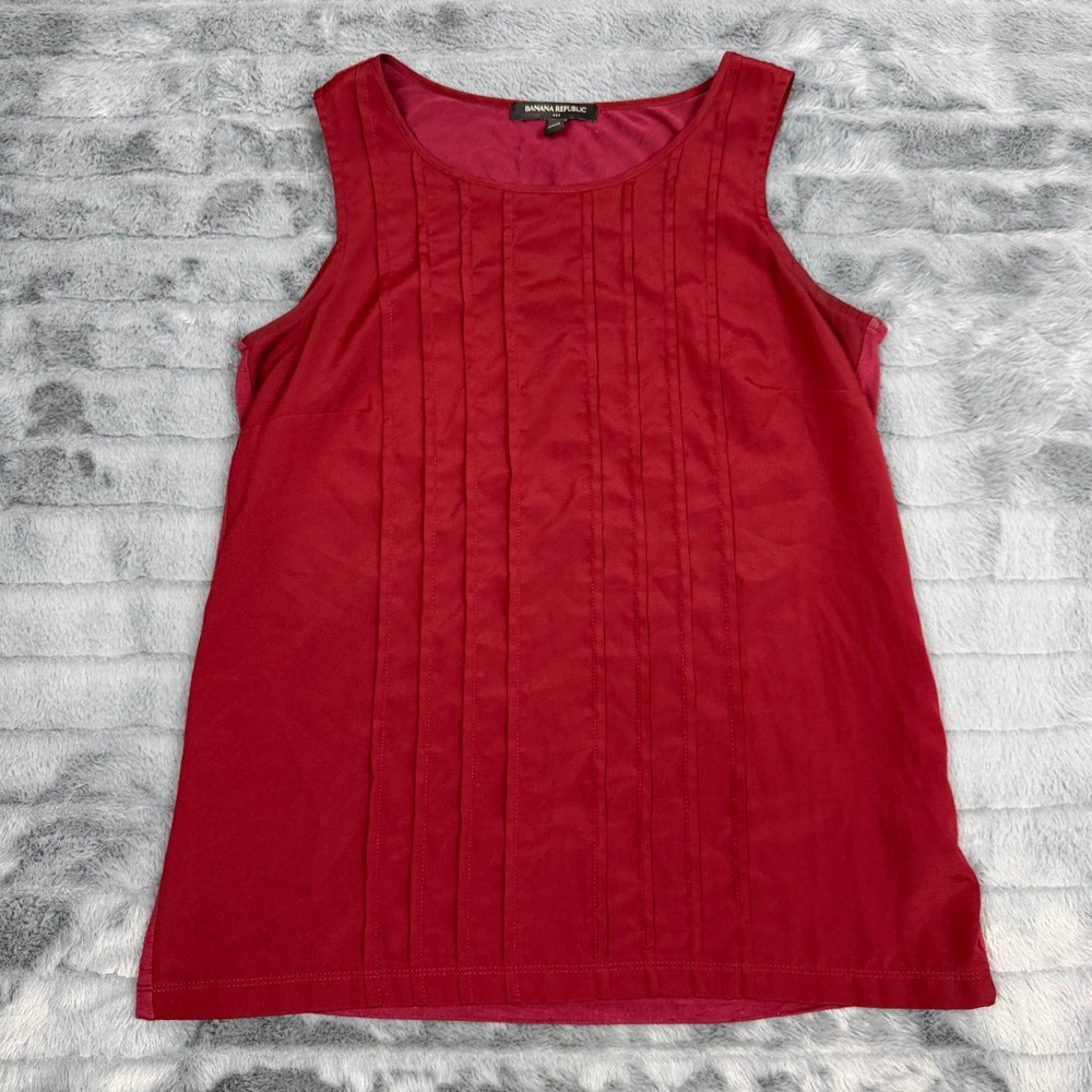 Banana Republic Womens Red Pleated Sleeveless Shell Top Size Small RN 54023